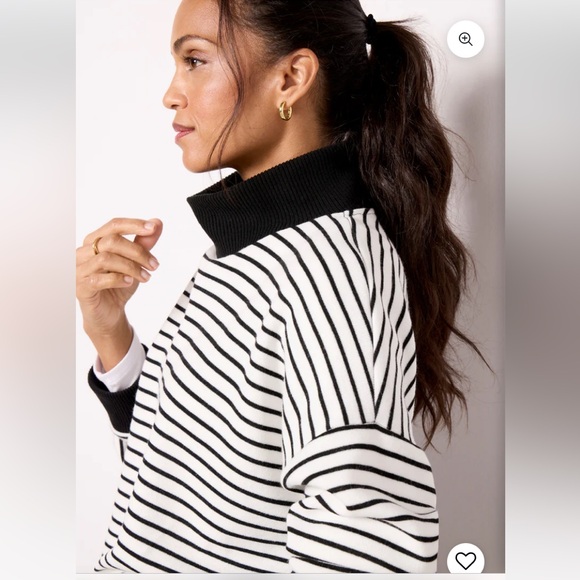 Evereve Black and White Striped Mock Neck Soft Brushed Fabric Top Size L - Picture 7 of 16